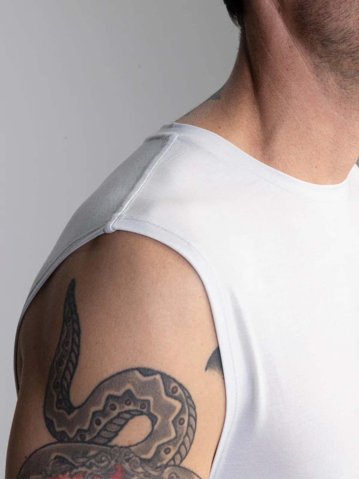 Basis Sleeveless Tee - Image 23