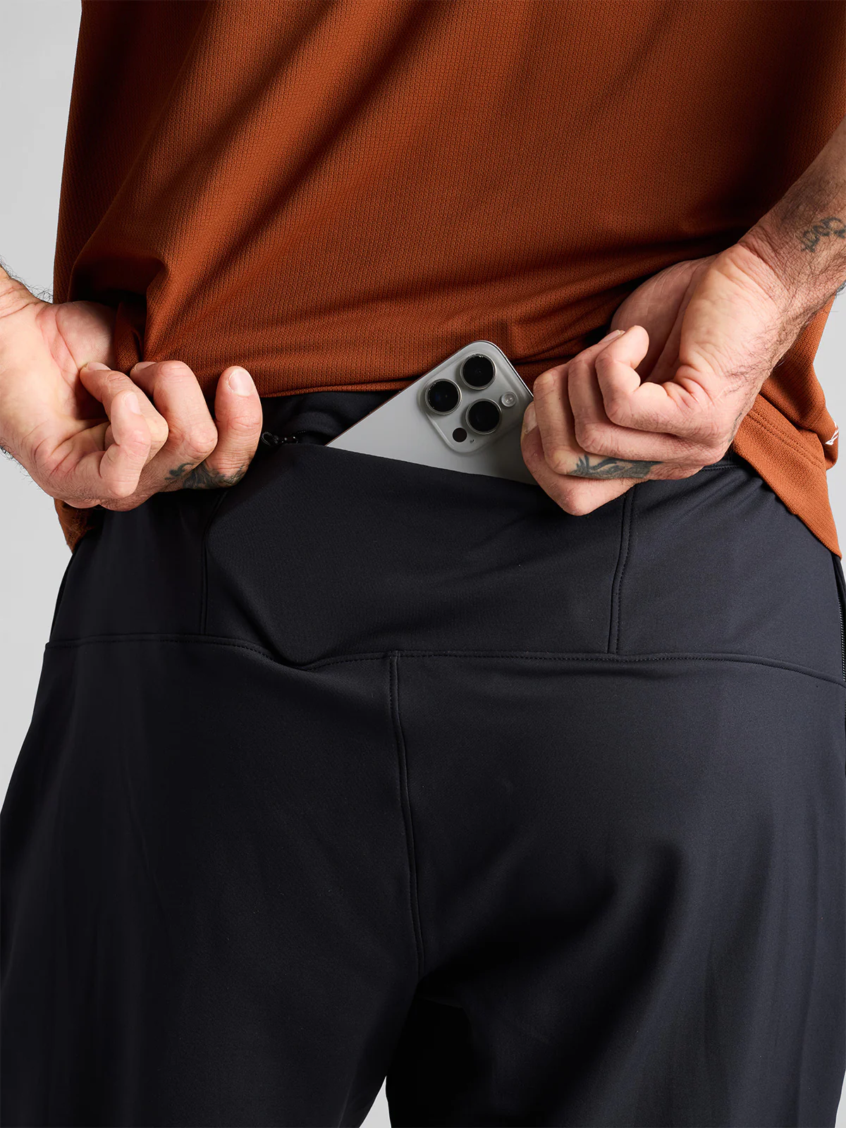 Benham Hybrid Tight - Image 18