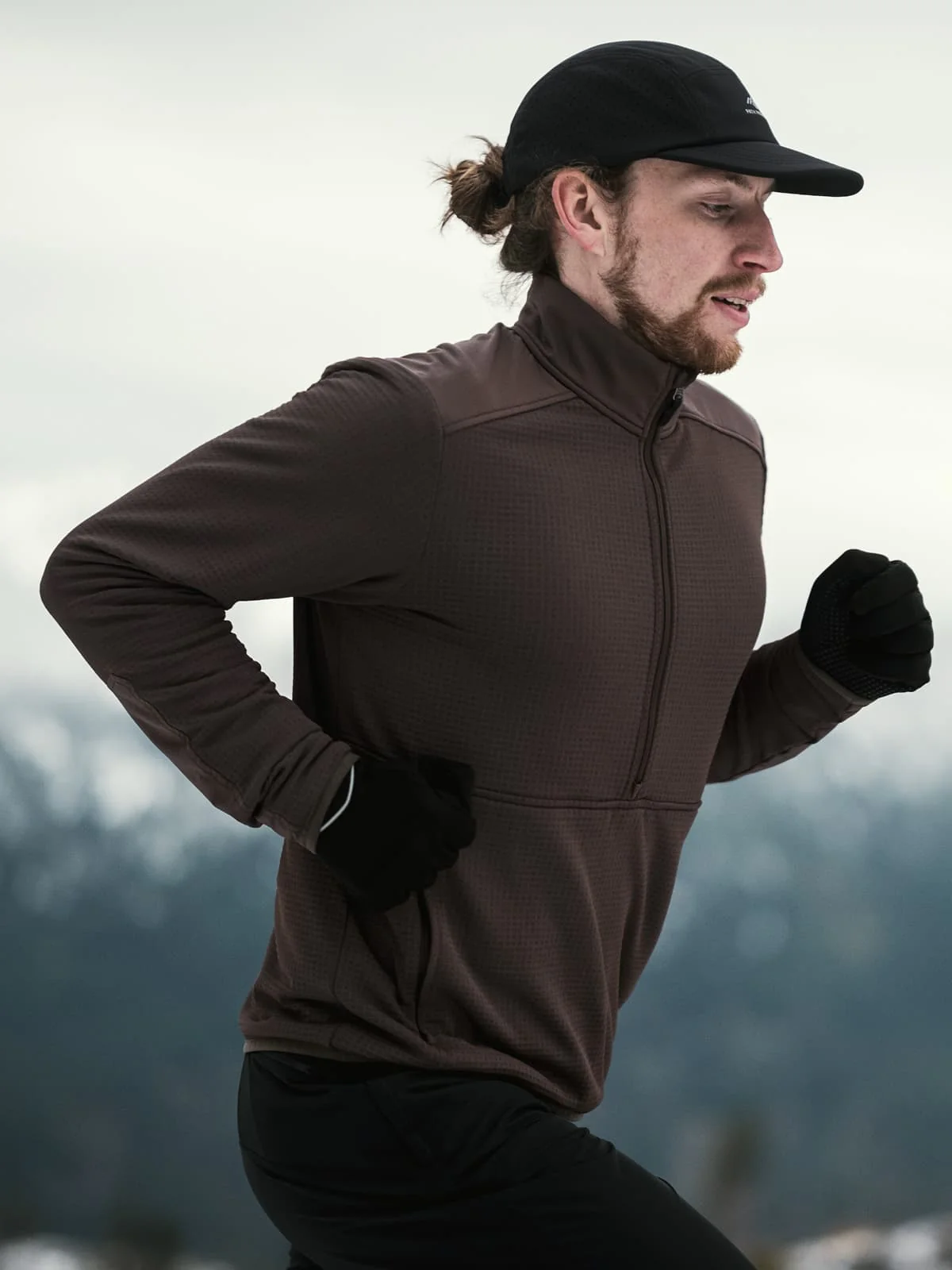 Lomond Half Zip - Image 17