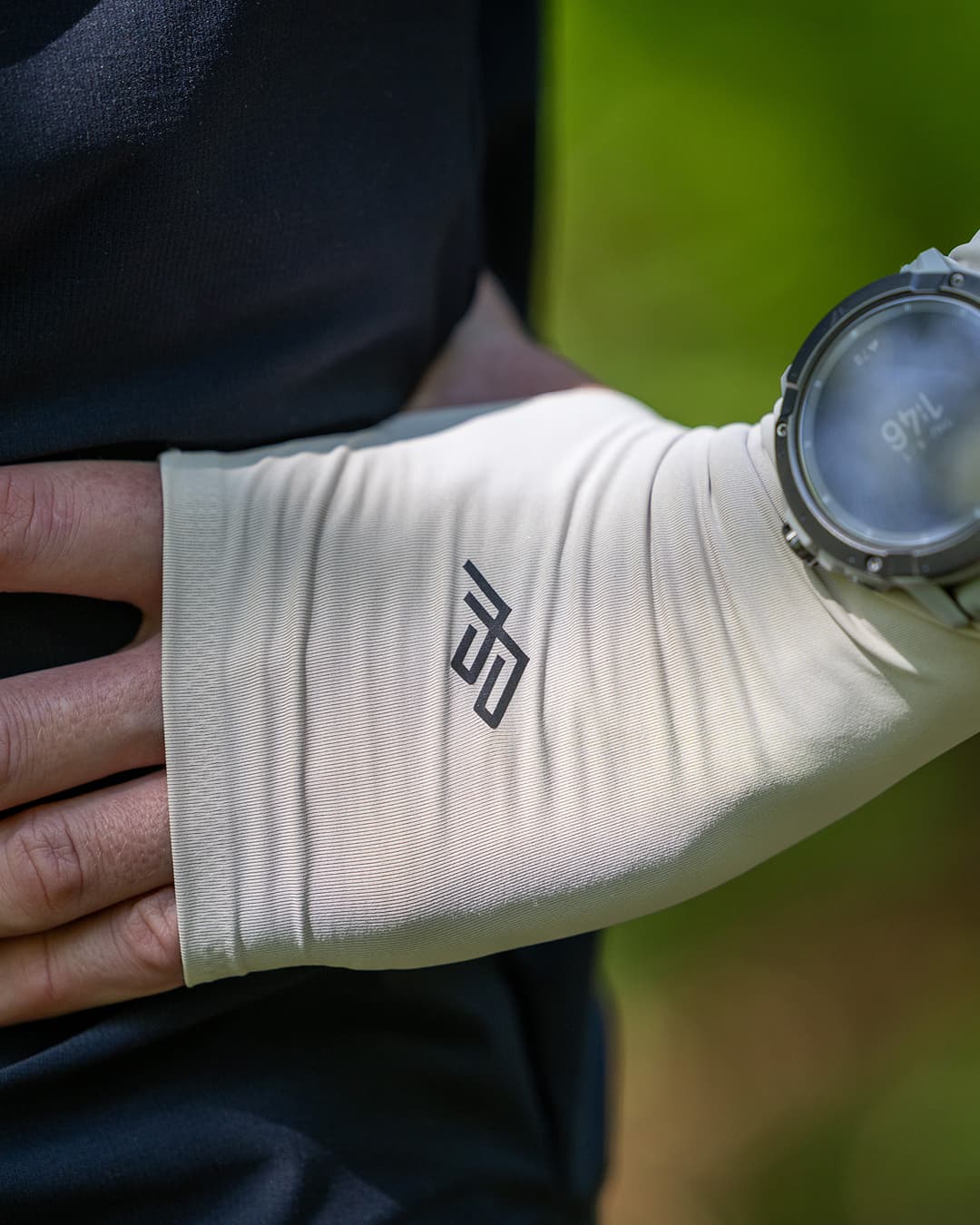 Moab Arm Sleeve - Image 10