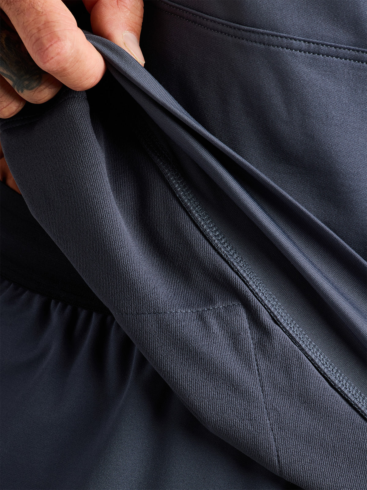 Montara Hoodie - Image 16