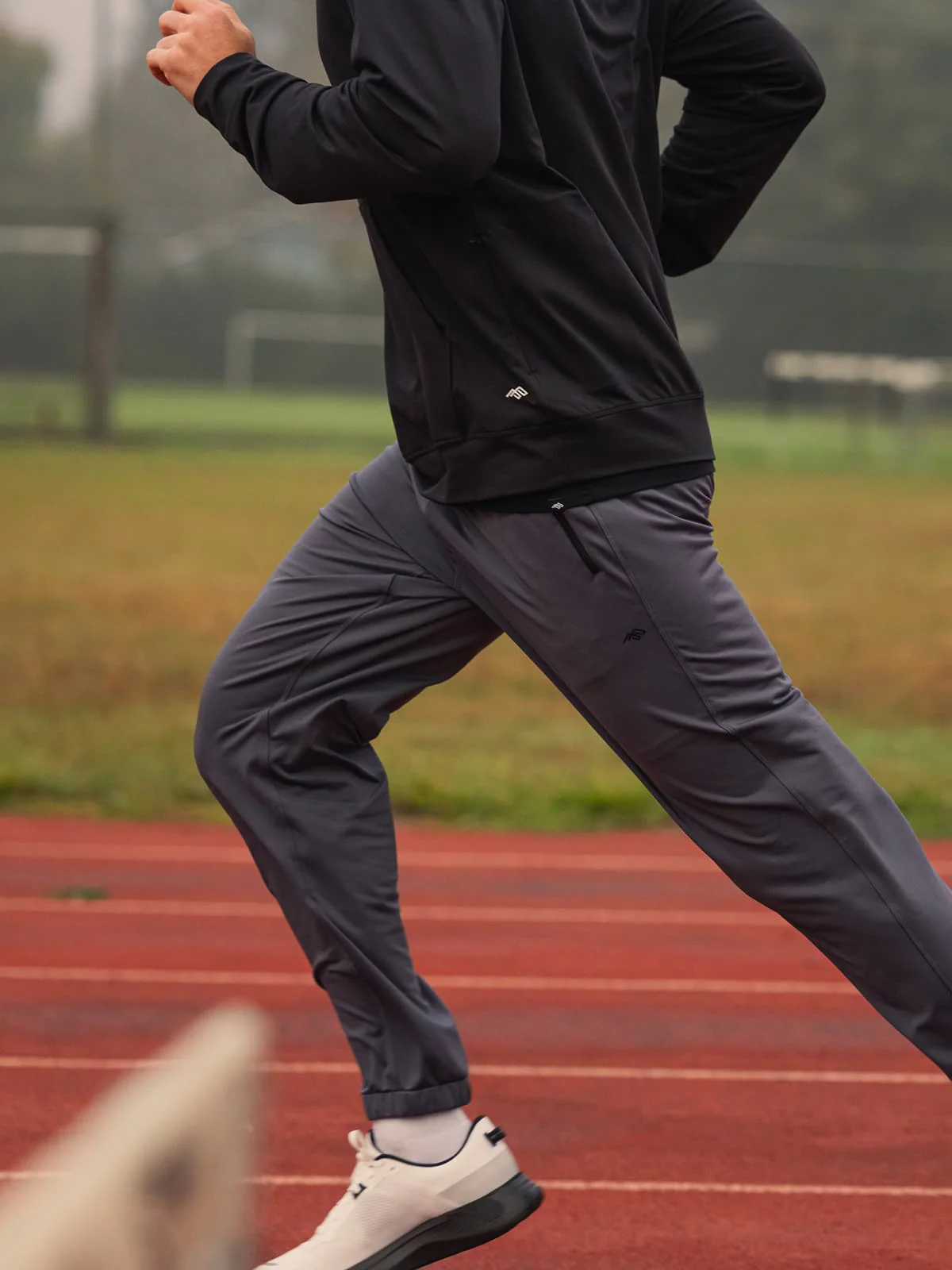 Montara Jogger - Image 10