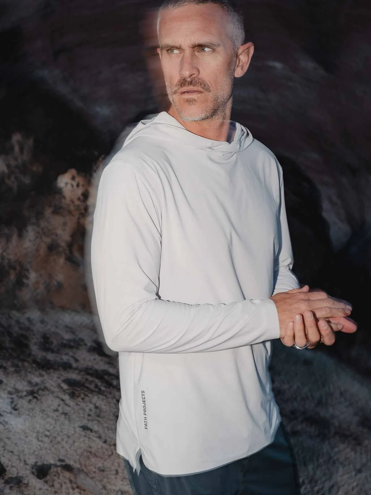 Wadi LS Hooded Tee 2.0 - Image 13