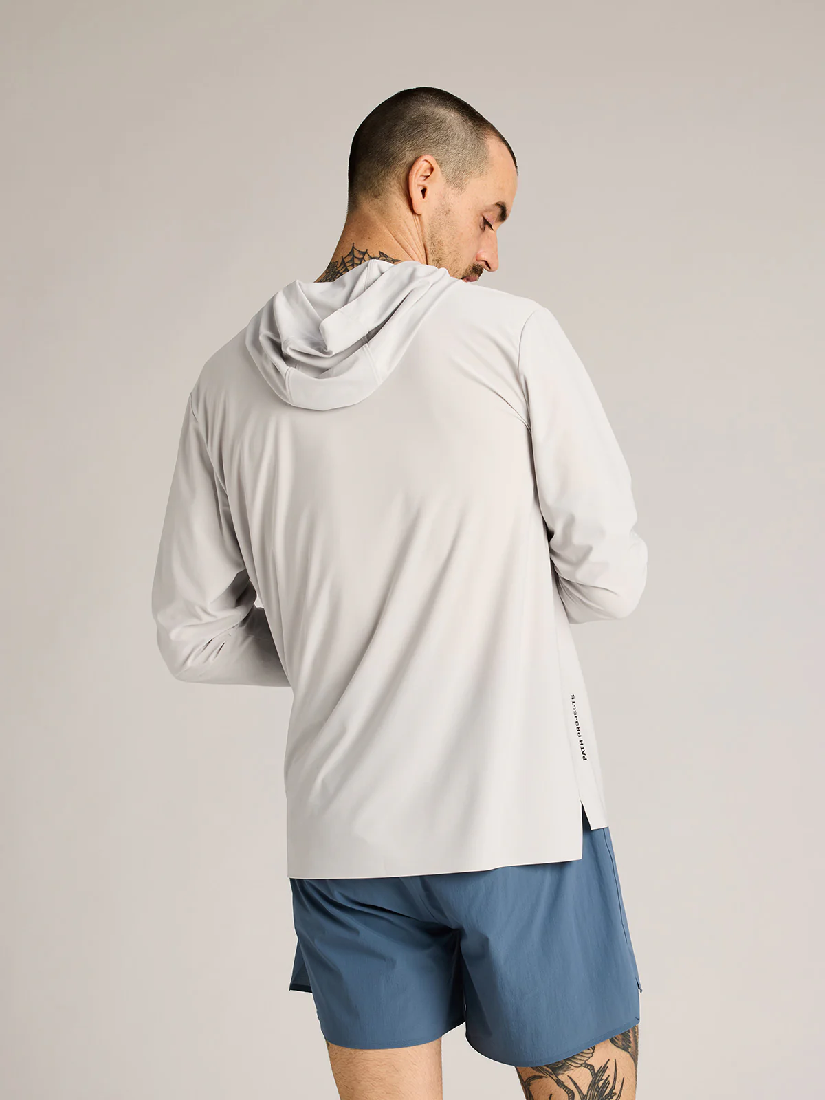 Wadi LS Hooded Tee 2.0 - Image 16
