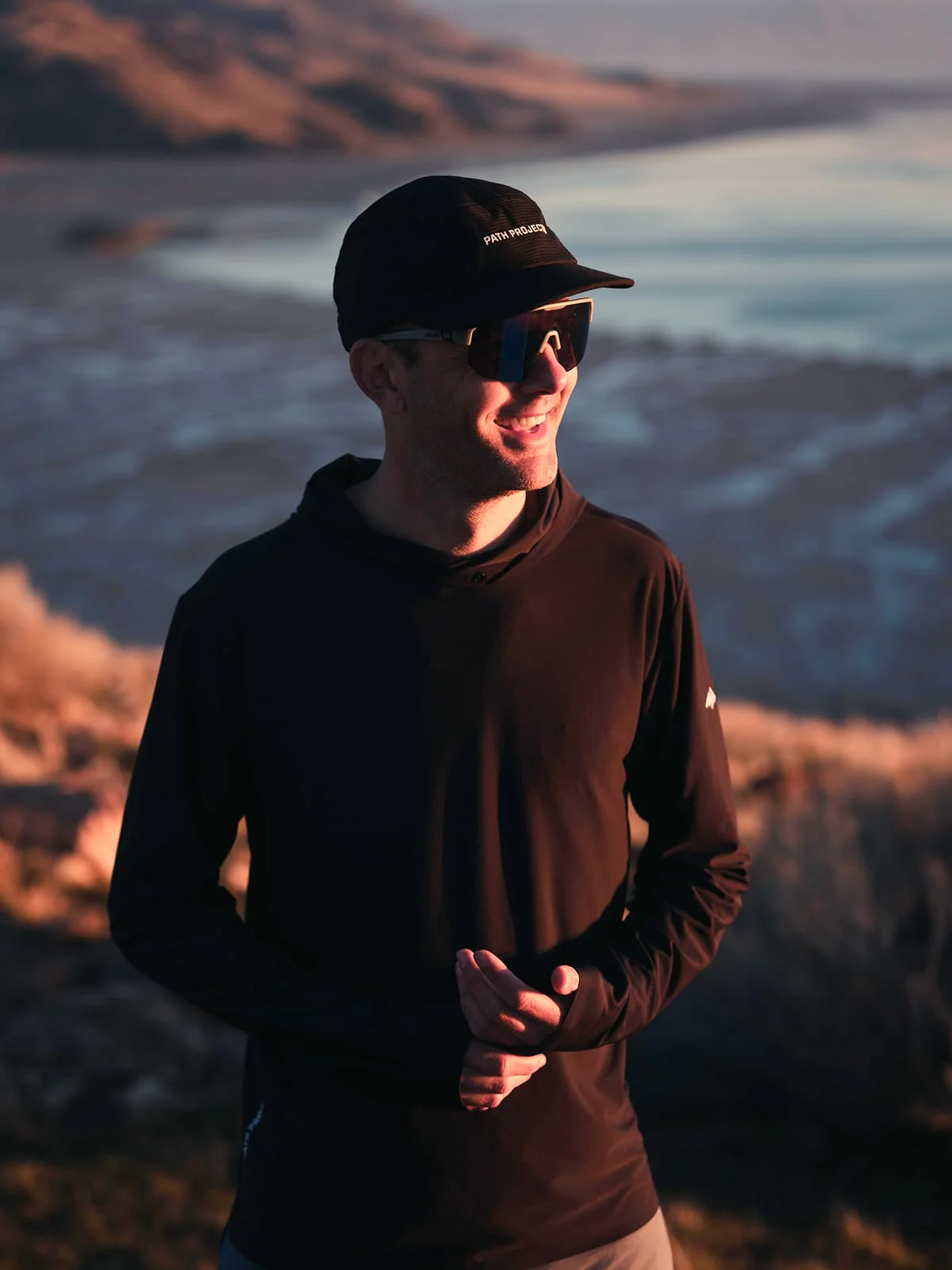 Wadi LS Hooded Tee 2.0 - Image 31