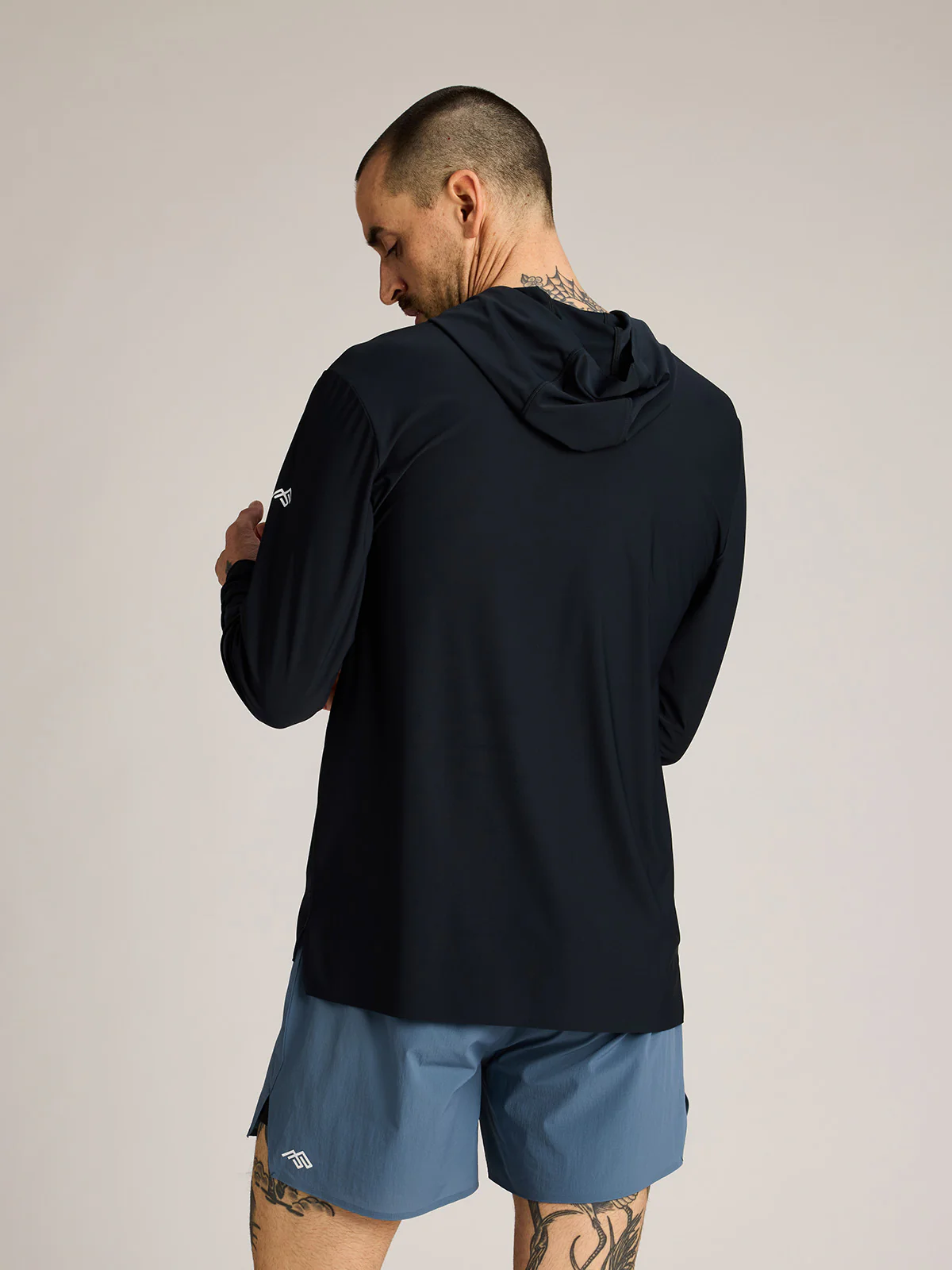 Wadi LS Hooded Tee 2.0 - Image 34